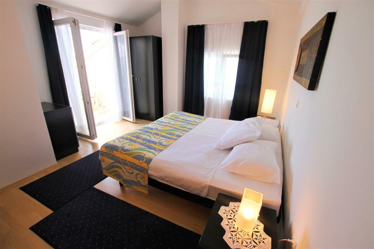 Apartments Macolic Rab Town Luaran gambar